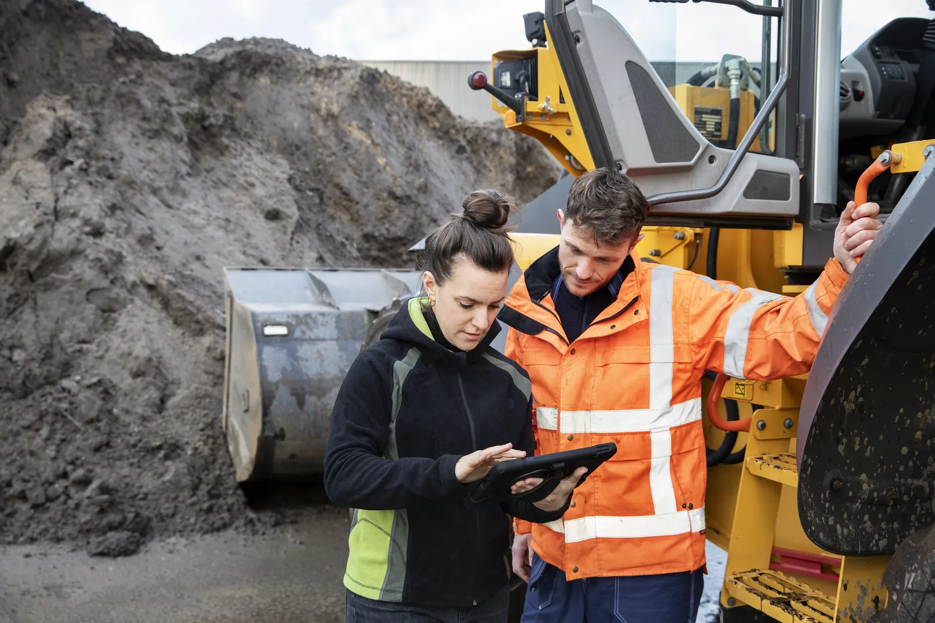 Robaws ERP software dashboard op laptop, tablet en telefoon